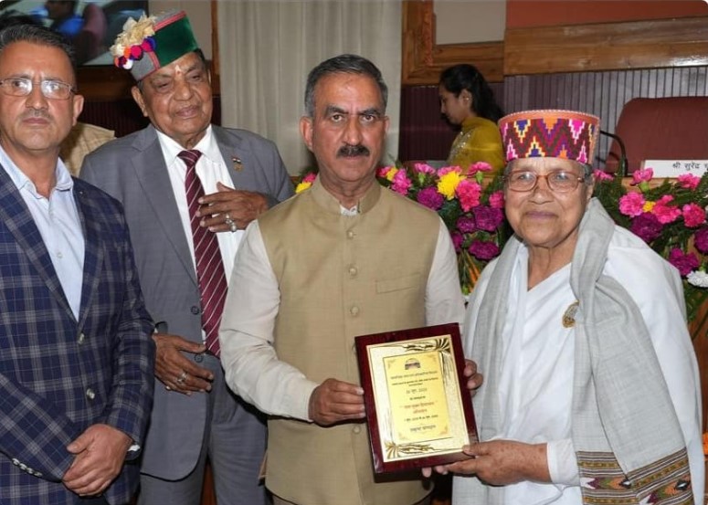 BK Sheela Didi, Mandi, HP, being honoured by Chief Minister of HP